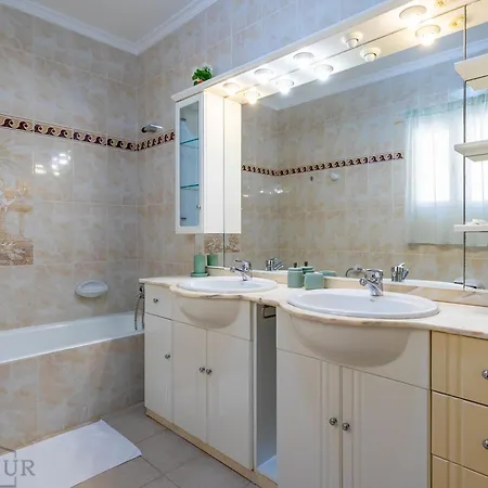 Empedrola Inftour Apartment